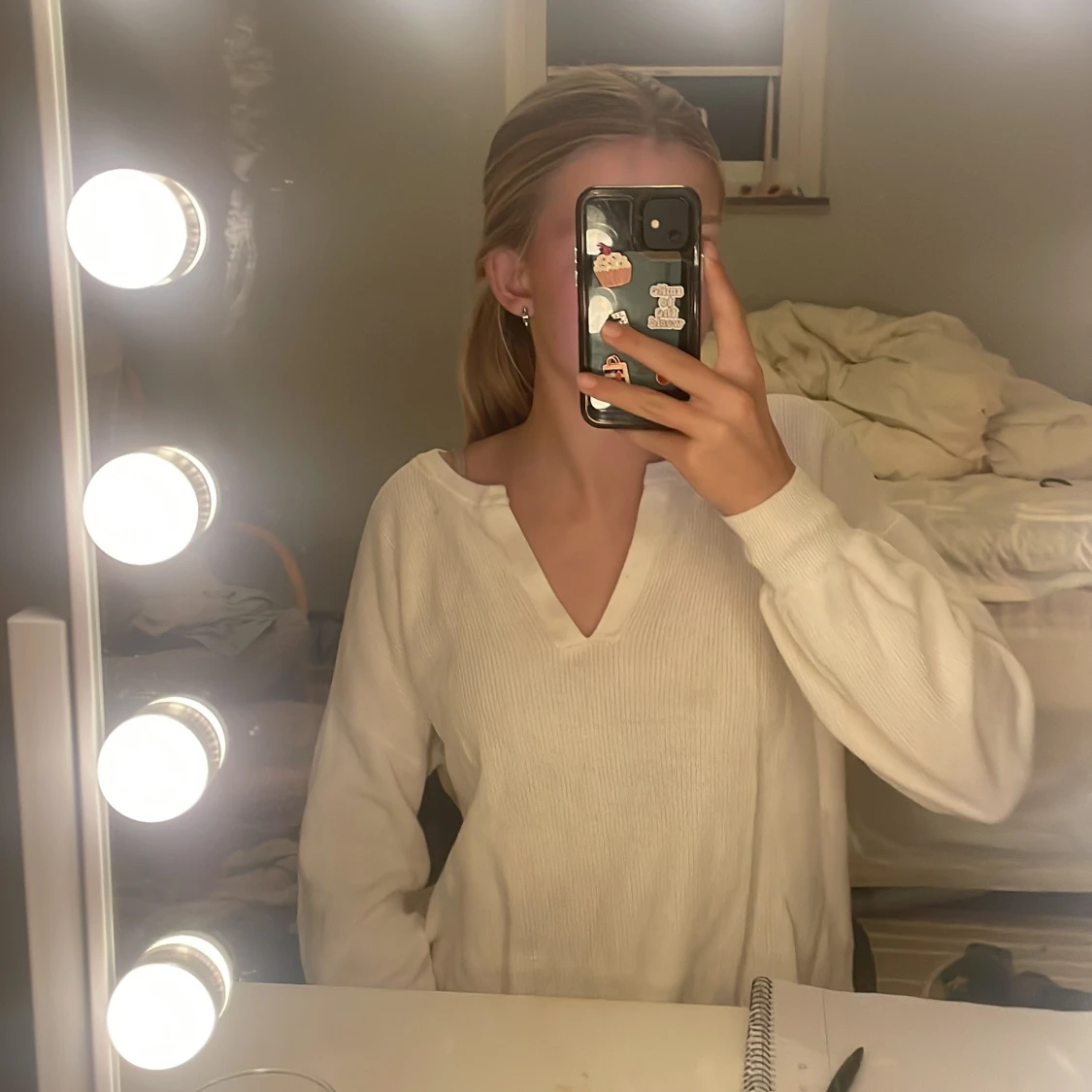 Vit ribbad tröja från LOFT