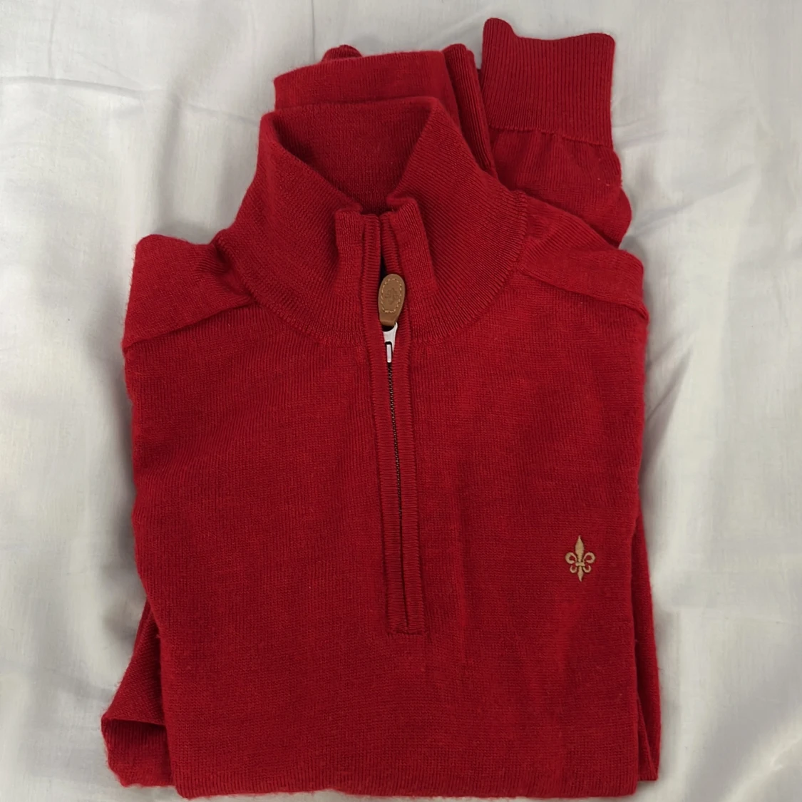 Röd merinoullströja från Morris XS