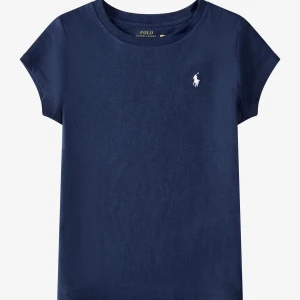 Ralph Lauren T-shirt - Säljer en jätte fin T-shirt för den kommer inte så mycke till ansvändnign längre har andvänds men ser inte dålig ut och är i bra kvalité pris kan absolut diskuteras