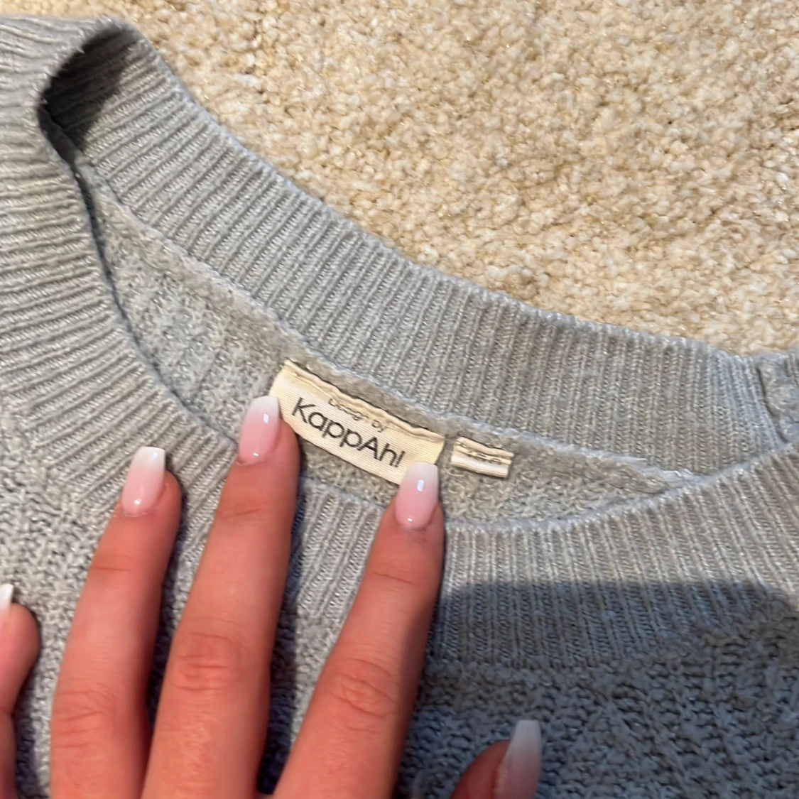Ljusgrå stickad tröja från KappAhl - 3