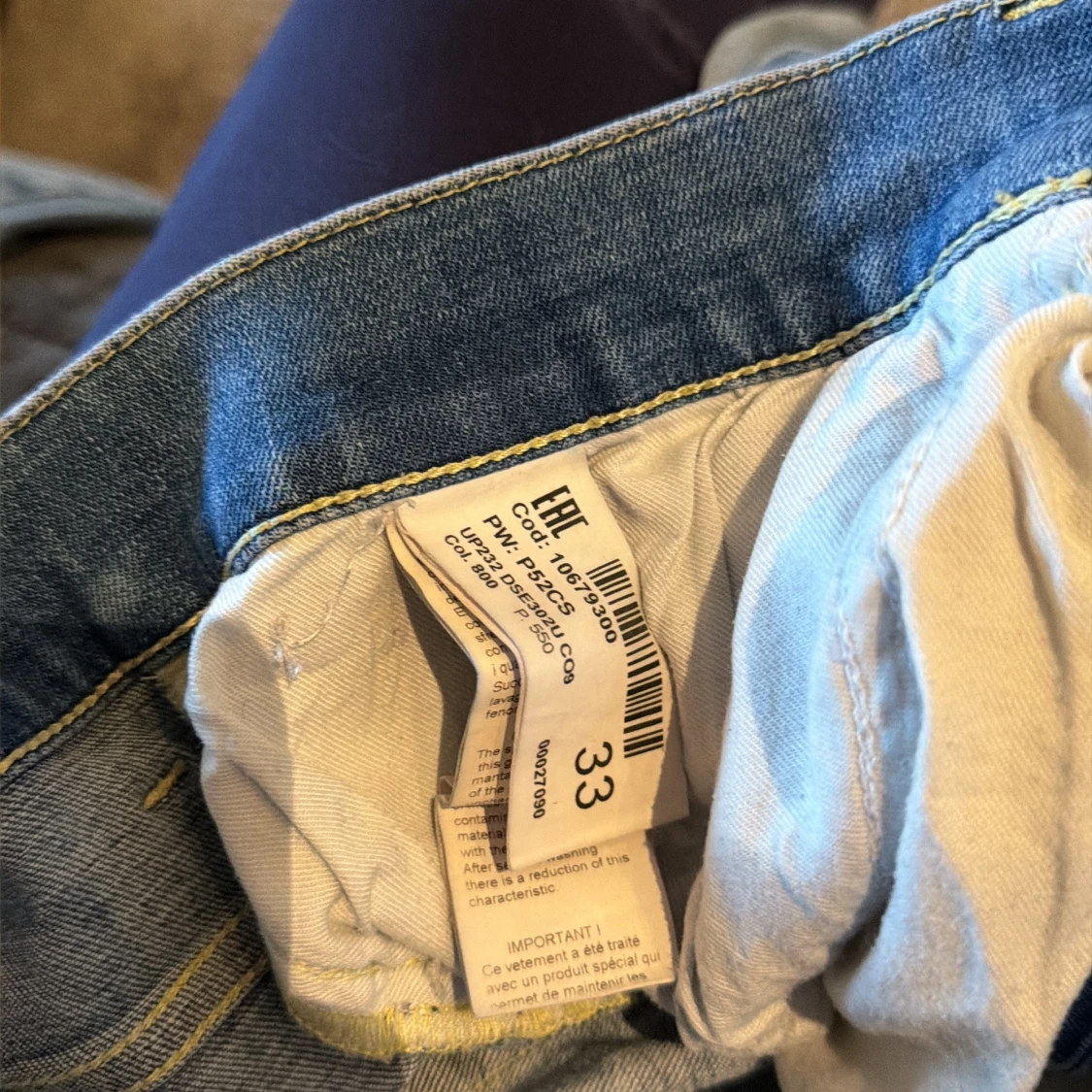 Dondup ljusblå jeans strl 33 - 3