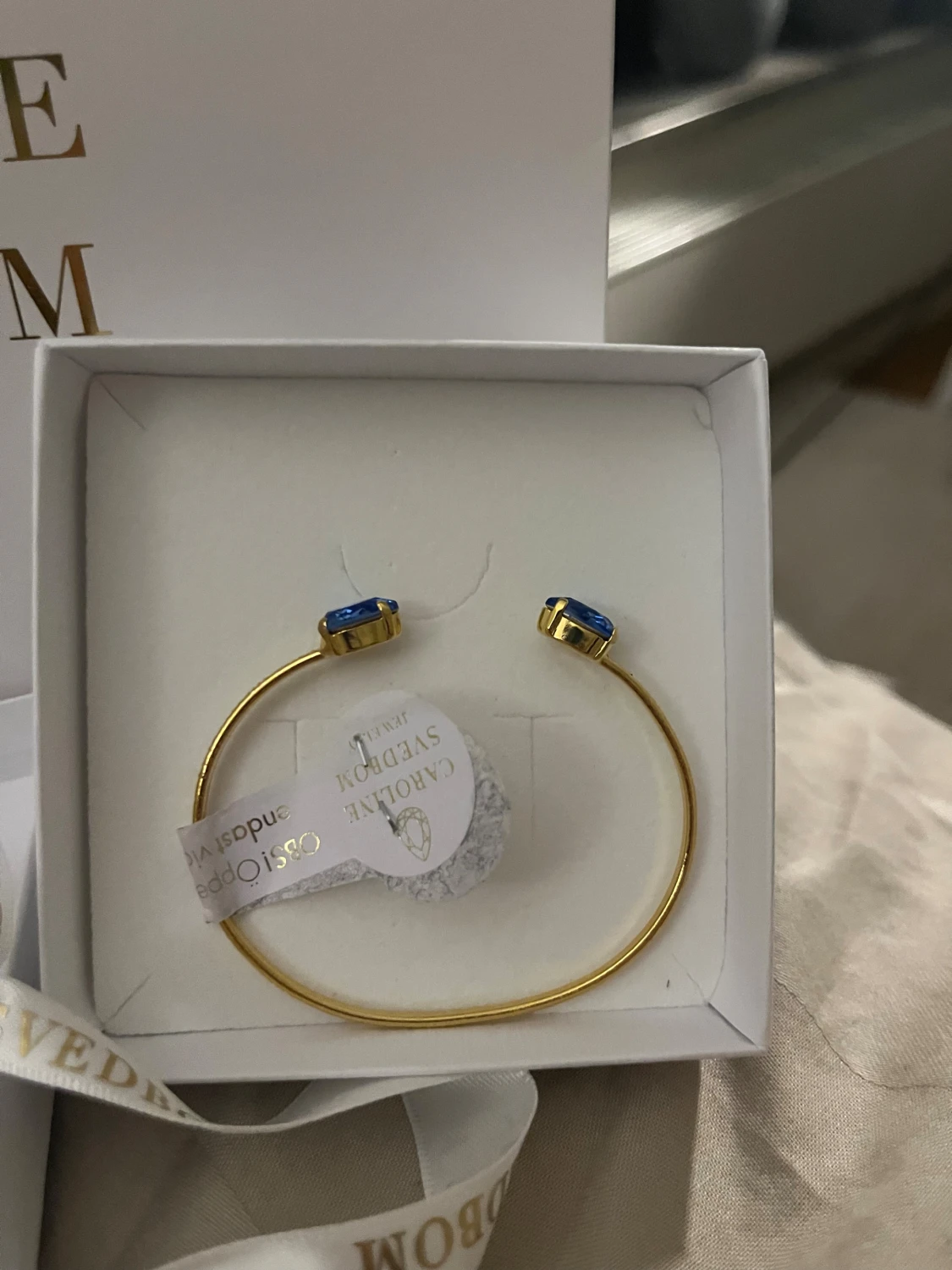 Guldarmband med blå stenar Caroline Svedbom Svedbom - 1