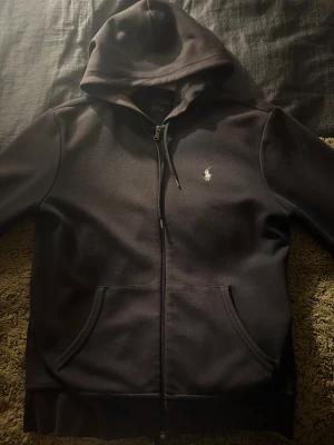 Polo ralph lauren hoodie  - Polo hoodie 2023 modell storlek s färg svart 
