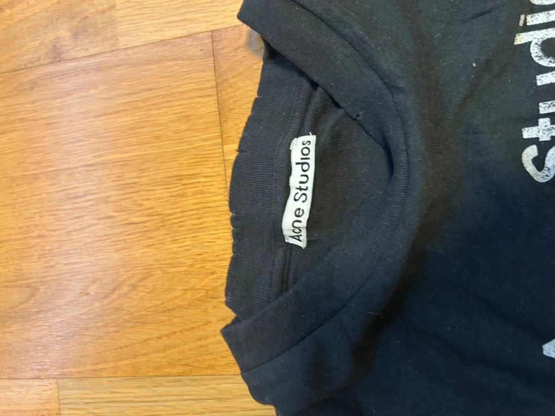 Svart Acne Studios t-shirt - 1