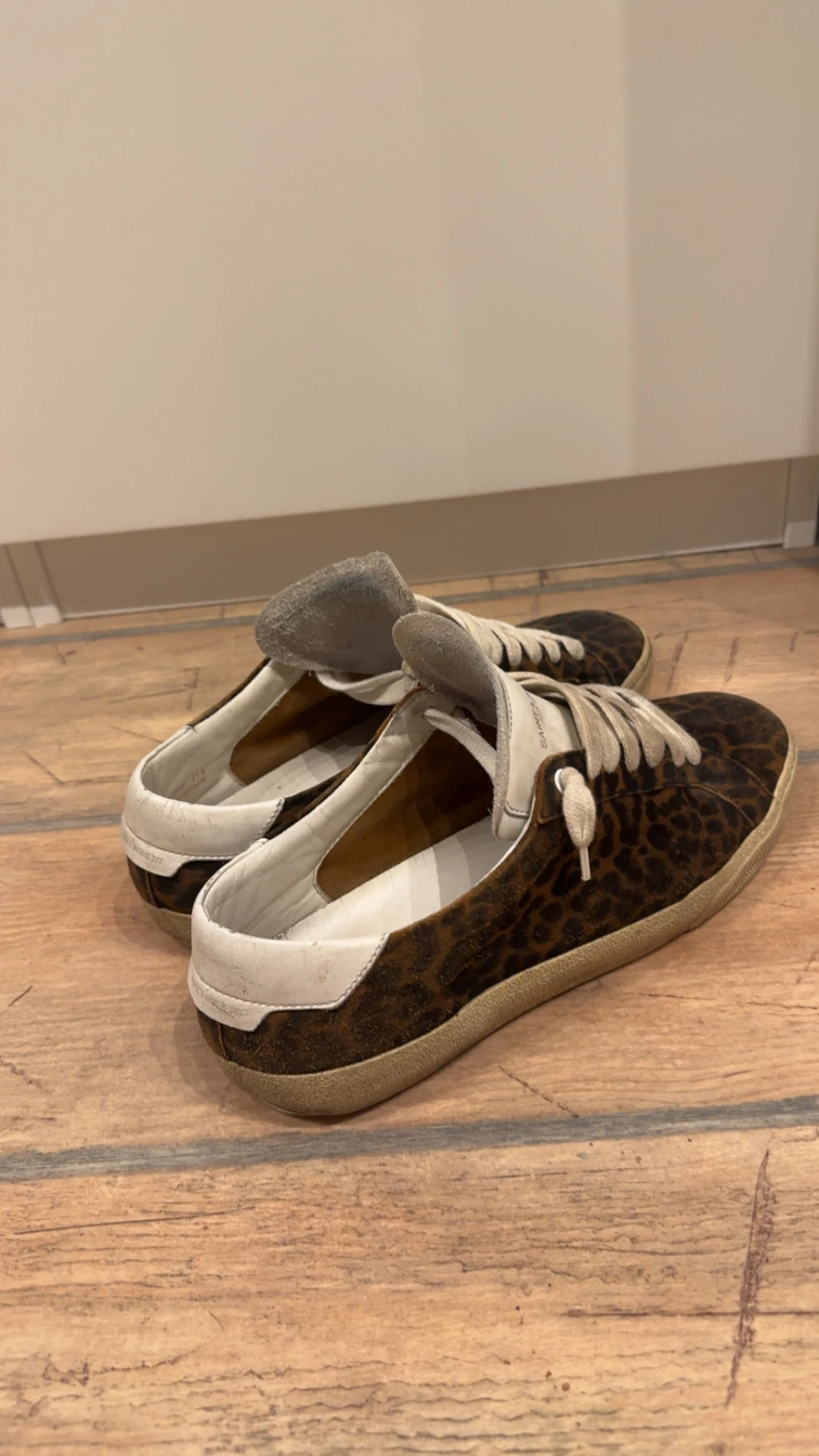 Saint Laurent leopardmönstrade sneakers - 2