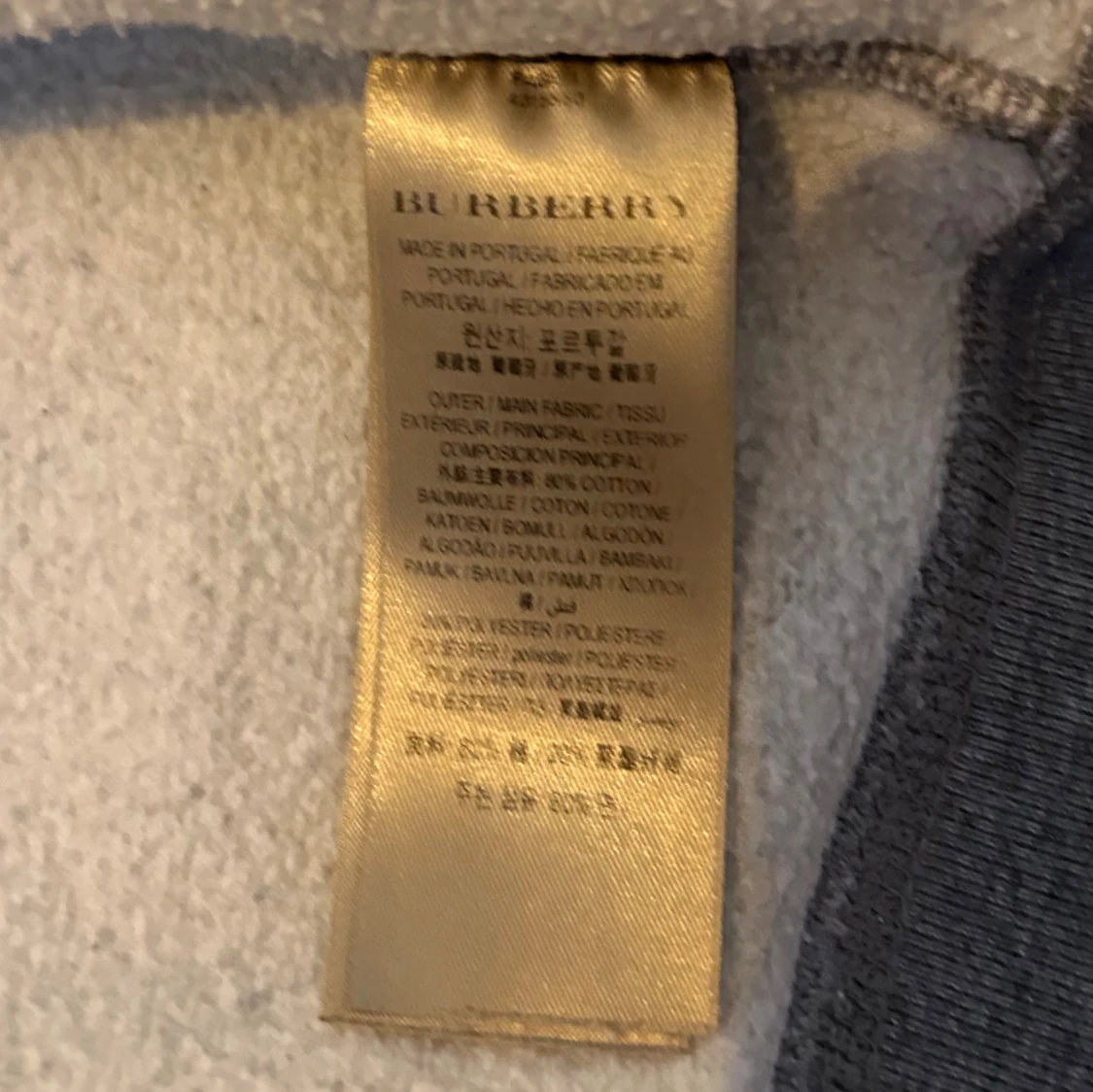 Grå hoodie från Burberry  - 4