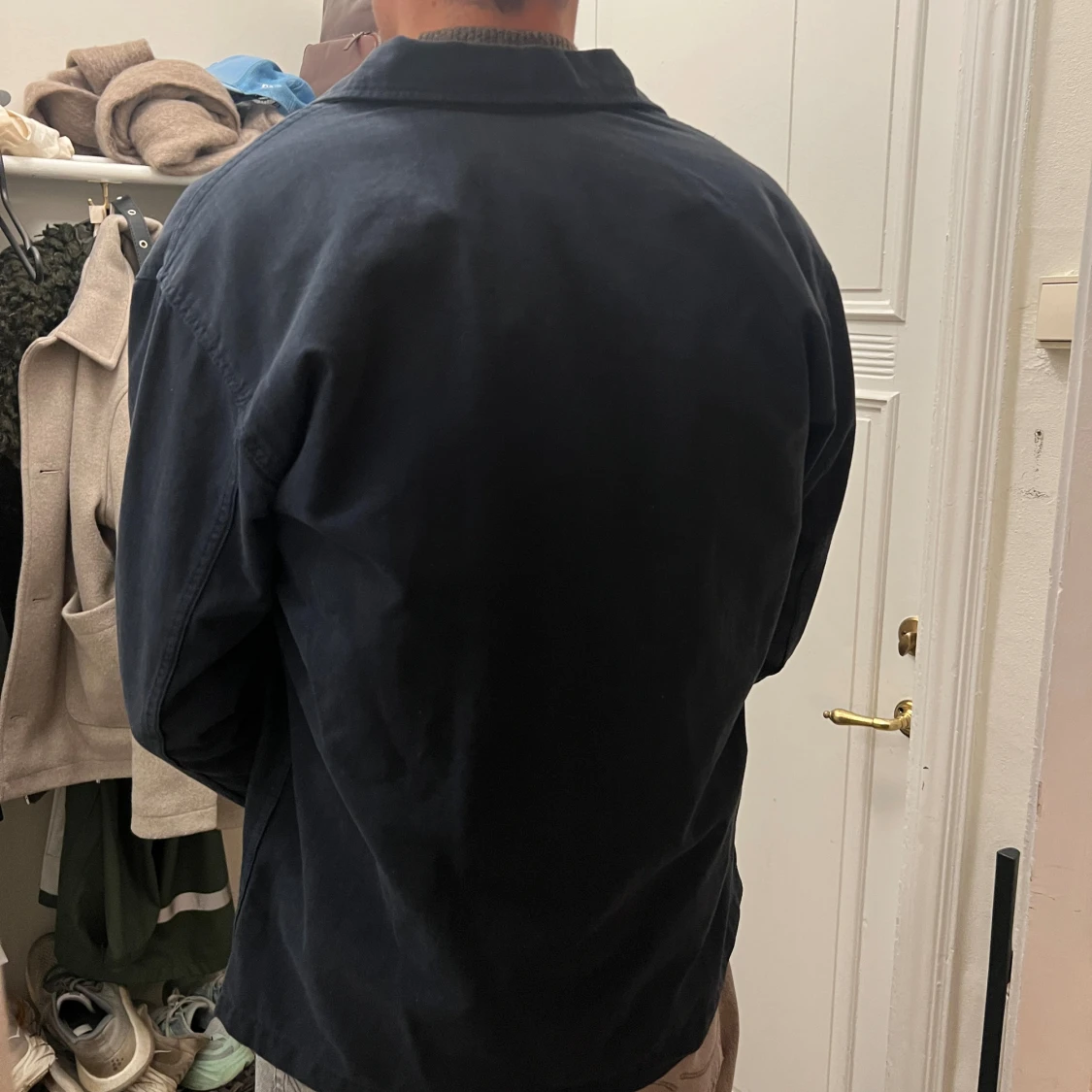 Mörkblå overshirt med knappar - 2