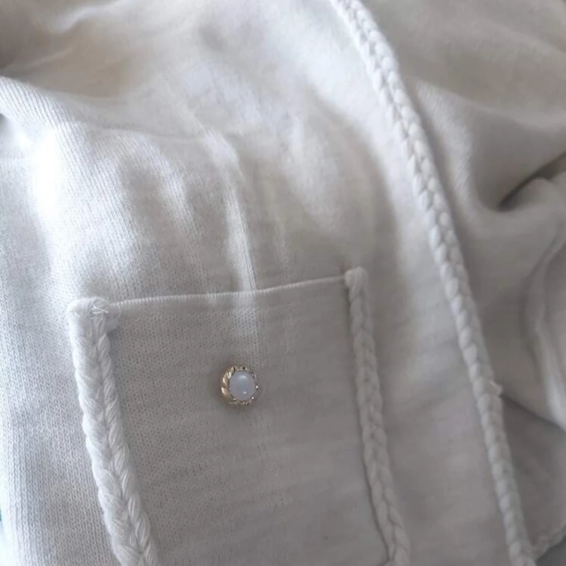 Beiga set med knyt och fickor - 2