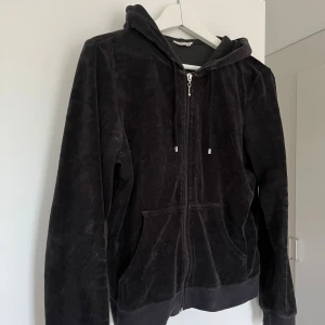 cubus svart hoodie M - Bra skick