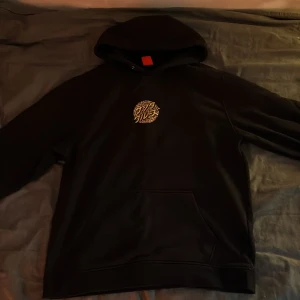 Samta Cruz hoodie - Storlek L, bra skick