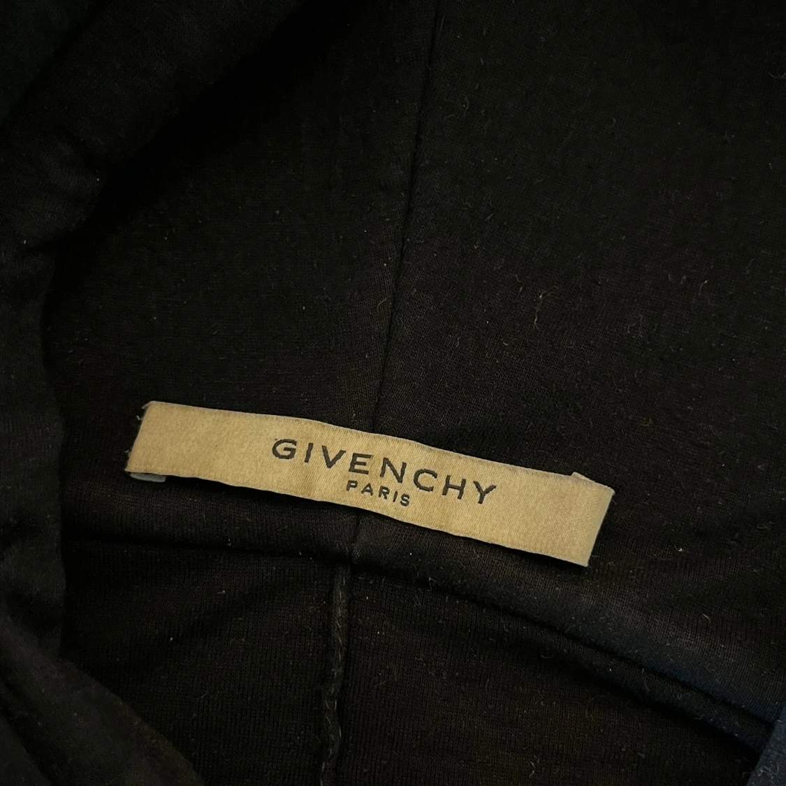 GIVENCHY HOODIE - 92