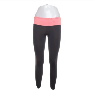 DOM tränings thights  - As nice tränings byxor!❤️ Båda för 250 eller en för 150⭐️(skriv vid frågor)