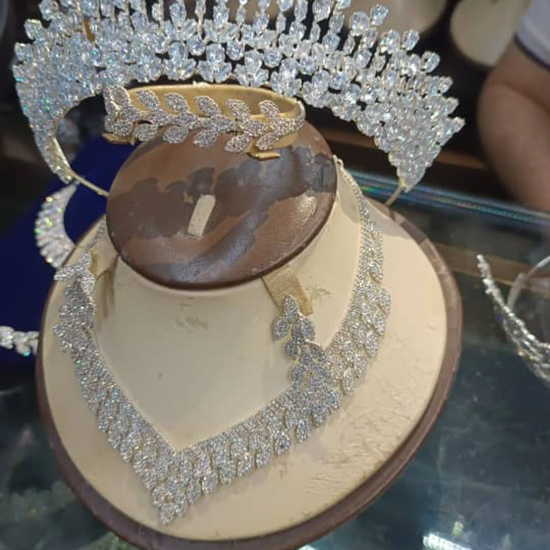 Bröllopsklänning  - 3