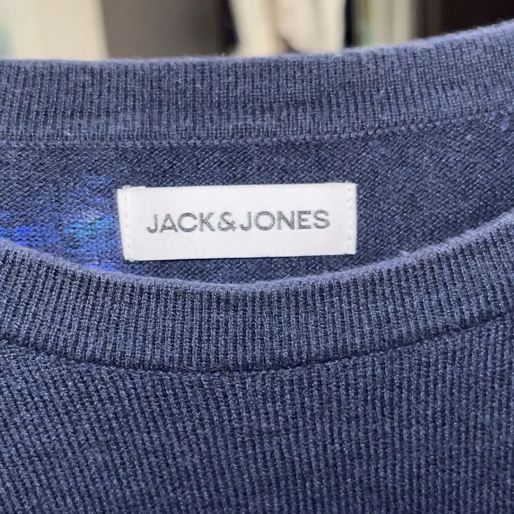 Jack and Jones Storlek: M Inte använd. Vid frågor är de bara att skriva. Tröjor & Koftor.