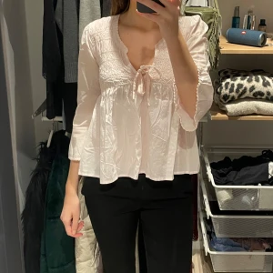 Odd molly blus - Supersöt blus från odd molly, strlk 1 skulle säga att den är som en s!💗💗