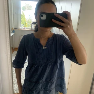Odd Molly blus - Blå Odd Molly blus med sötaste detaljerna! Hittar ej storlek men passar ca s/m 💓💓