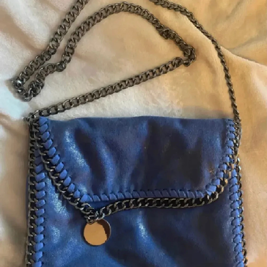 Blå Stella McCartney liknande axelväska