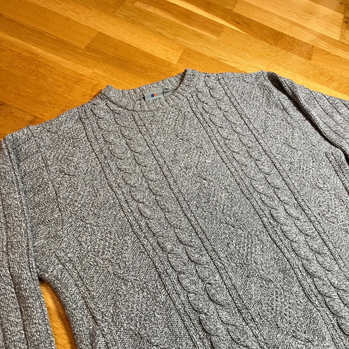 Kabelstickad tröja Grå - 90