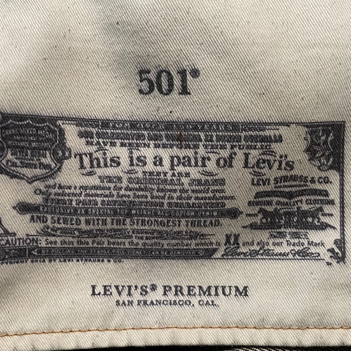 Levi's 501 jeans i mörkblå denim - 93