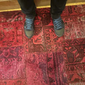 Philippe Model sneakers storlek 44 - Philippe Model TRPZ Trainers – Perfekta vinterskor i stilren design  Letar du efter vinterskor som kombinerar stil och komfort? Då är dessa Philippe Model TRPZ trainers något för dig! Skick 8/10 med lätt användning, vilket innebär att skorna fortfarande är i mycket gott skick. 	•	Märke: Philippe Model 	•	Modell: TRPZ Trainers 	•	Skick: 8/10 – Lättanvända med minimal slitage 	•	Nypris: 229 € (motsvarar ca 2647 kr)