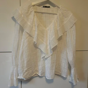 Zara blus - Superfin! Inga defekter💕