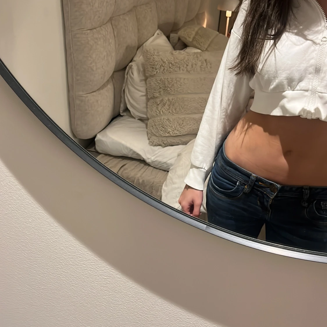 Vit croppad hoodie - 90