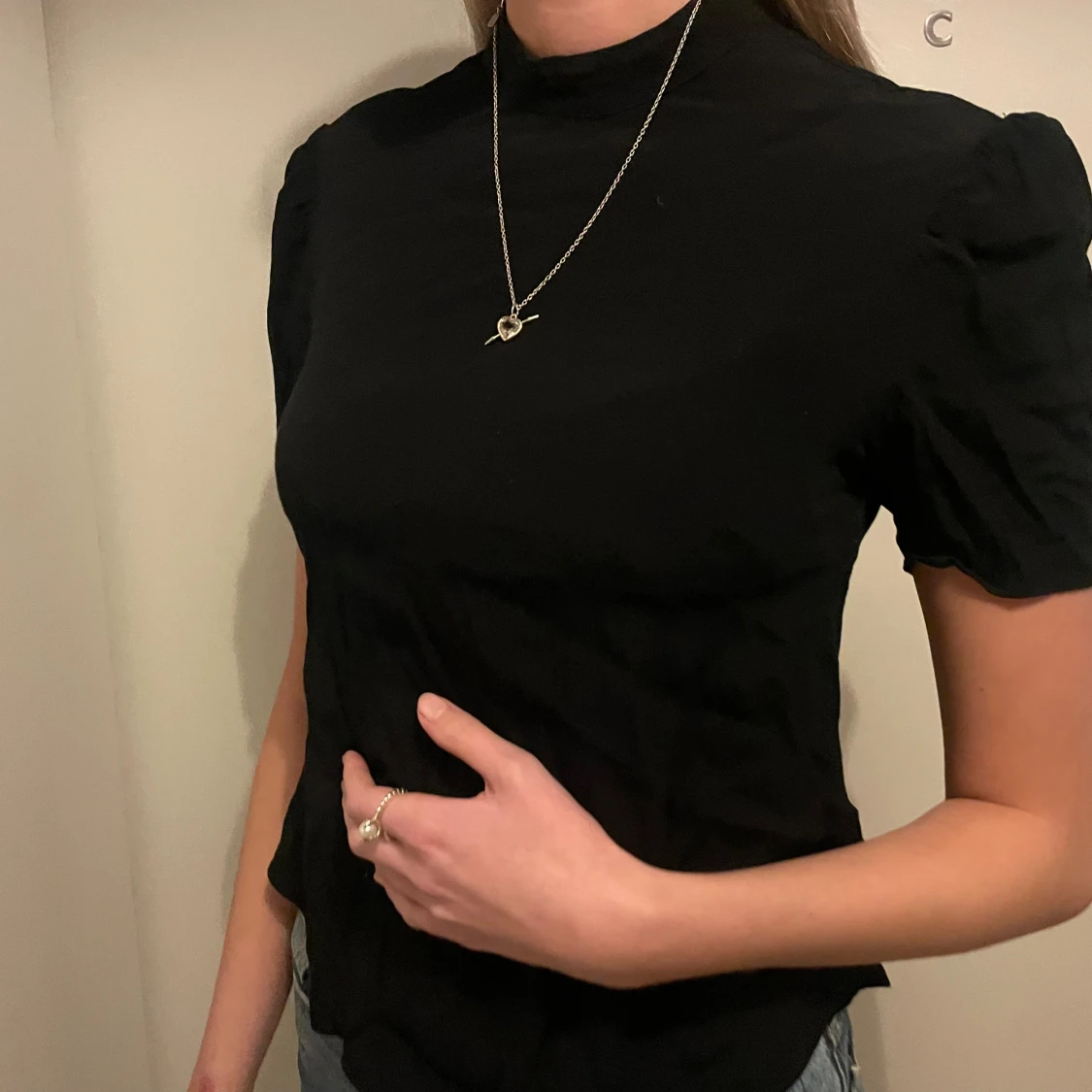 Svart kortärmad topp