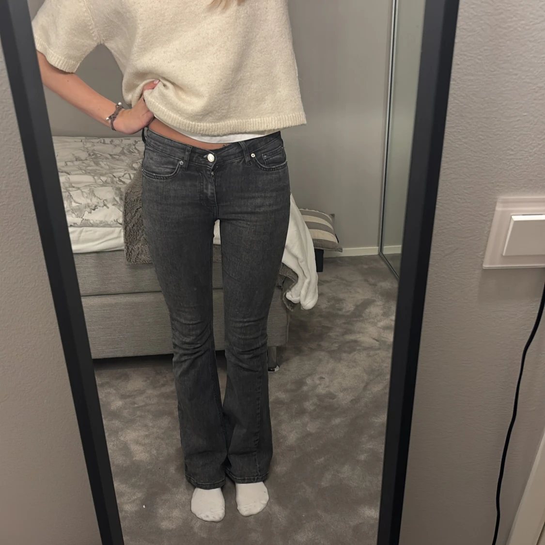 Grå/Svarta LOW Bootcut Jeans