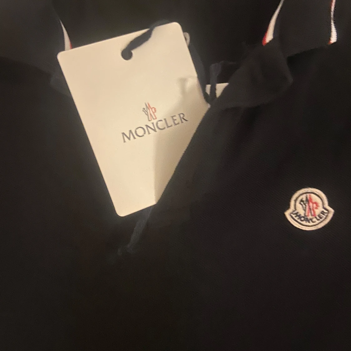 Svart pikétröja från Moncler - 91