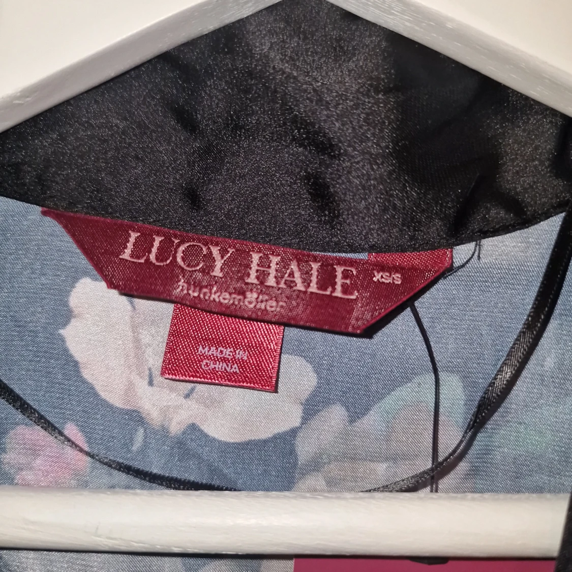 Kimono från Hunkemöller x Lucy Hale  - 92