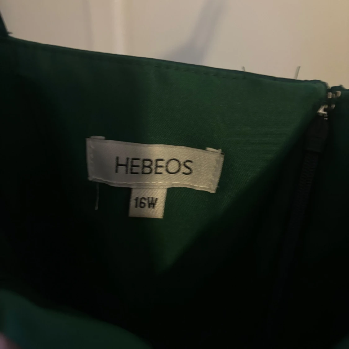 Grön långklänning från Hebeos - 92