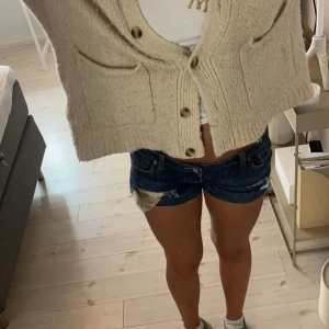 Lågmidjade shorts - Så snygga jeans shorts med låg midja!🥰🥰🩷