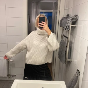 Polo långärmad  - Andvänds inte längre!