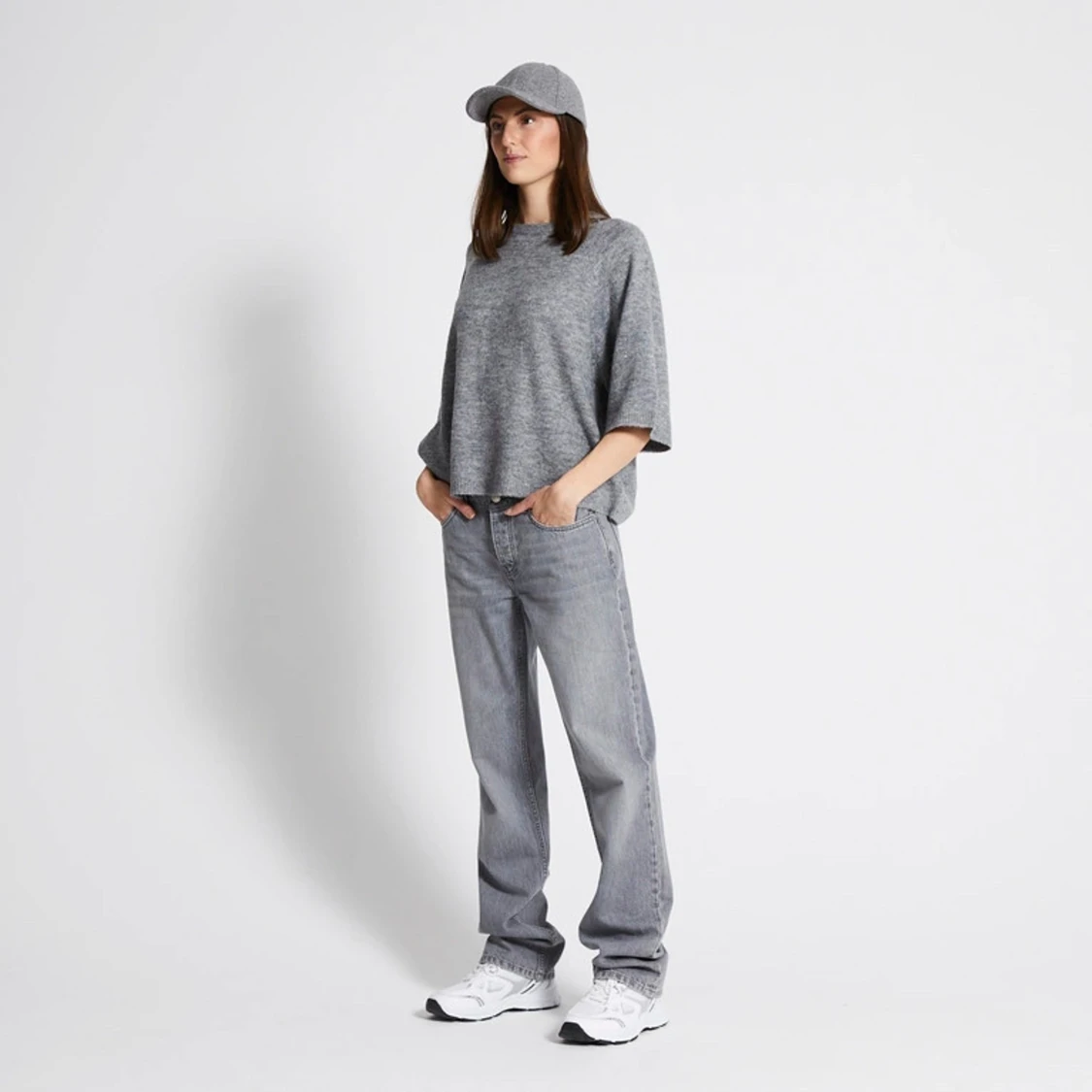 Stickad tröja  - 91