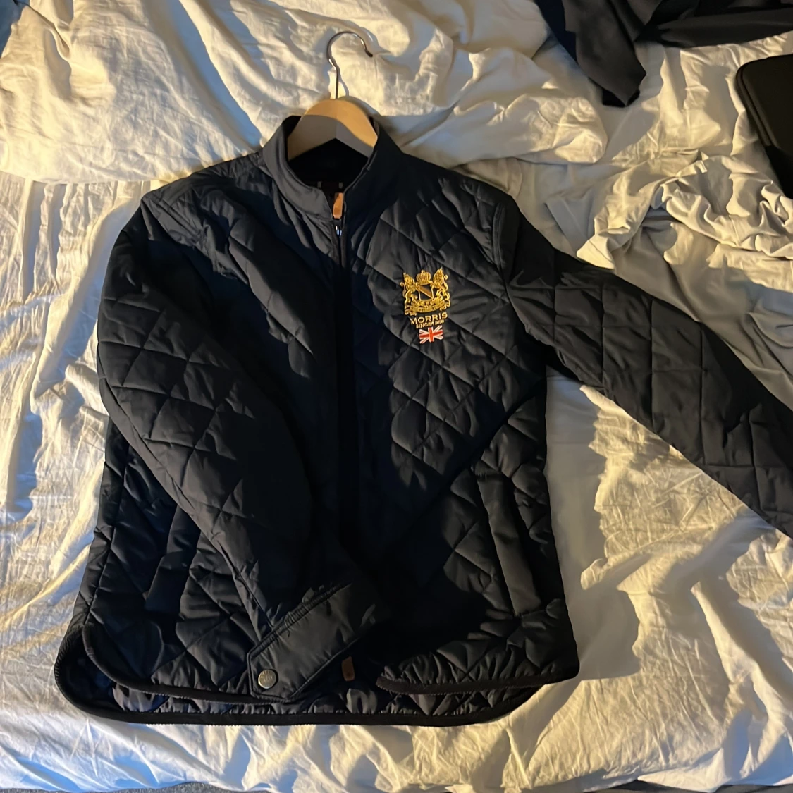 Svart quiltad jacka från Morris