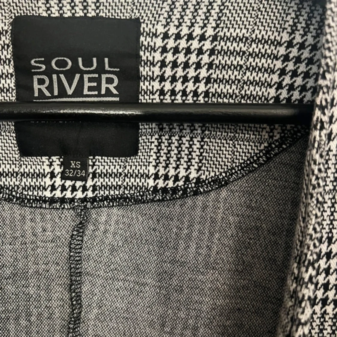 Trendig kort rutig kappa  - 91