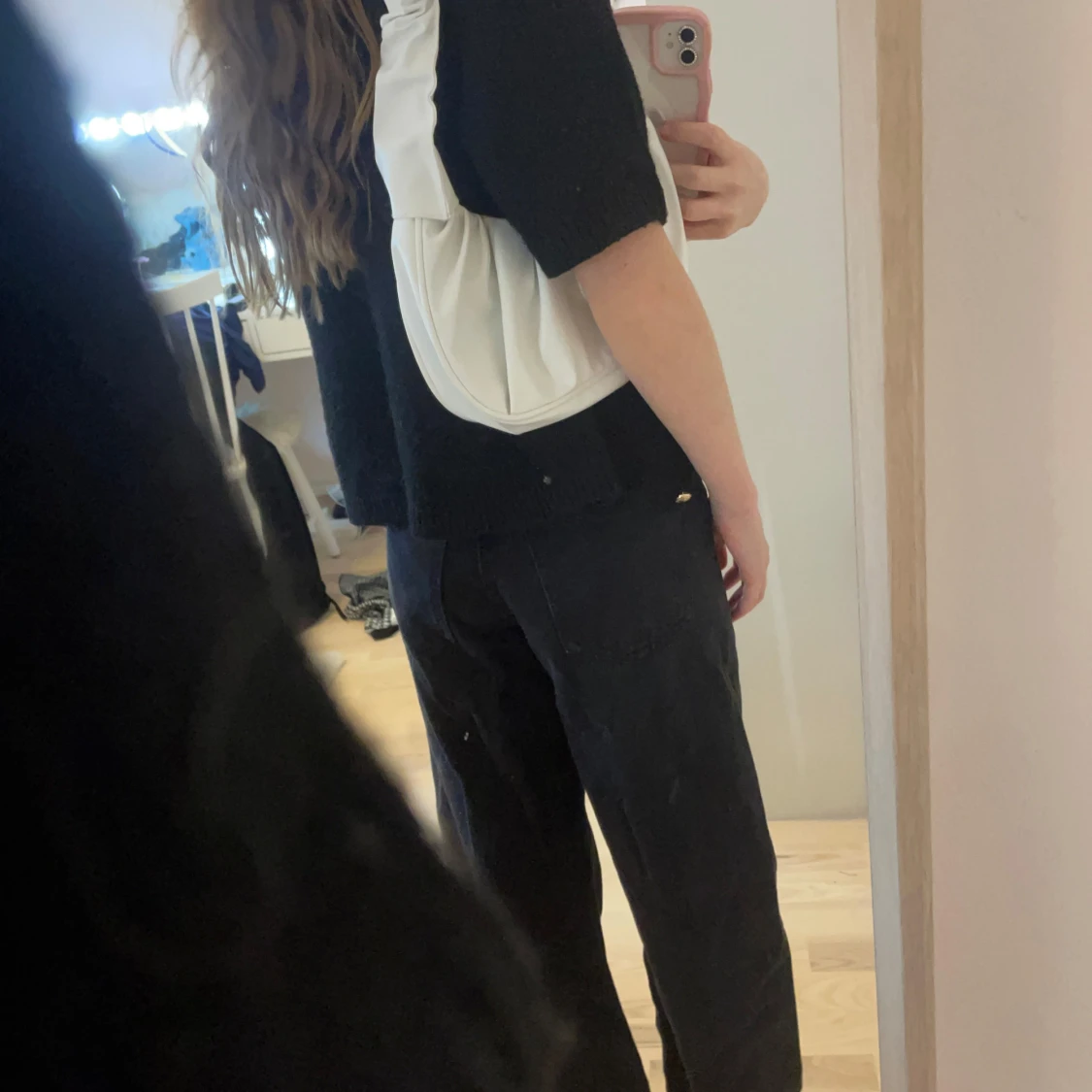 Svarta jeans från Gina Tricot  - 90