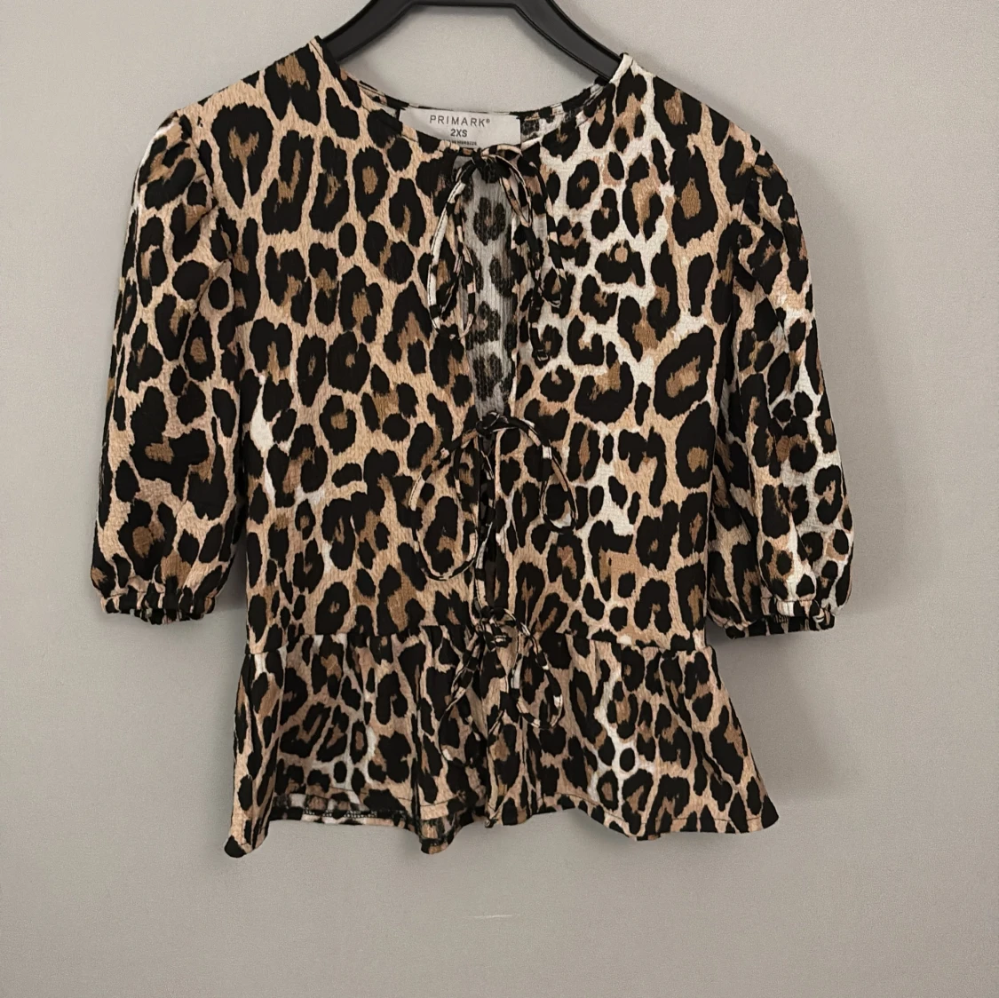 Leopardmönstrad blus från Primark