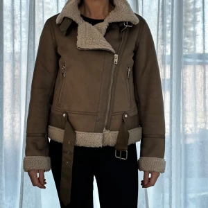 Pilotjacka - Ny jacka från Zara