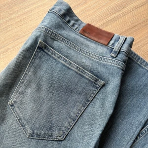 Emilio ljusblå jeans, storlek W30/L32 - Jeans från Emilio i bra skick. Klassisk snygg ljusblå tvätt.  Hör av dig om du har några frågor.