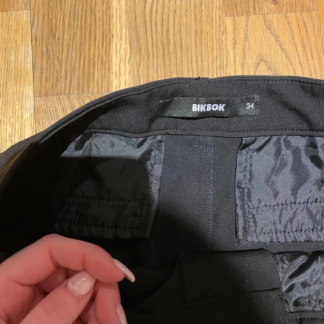 Vera Petite kostymbyxor från BikBok - 91