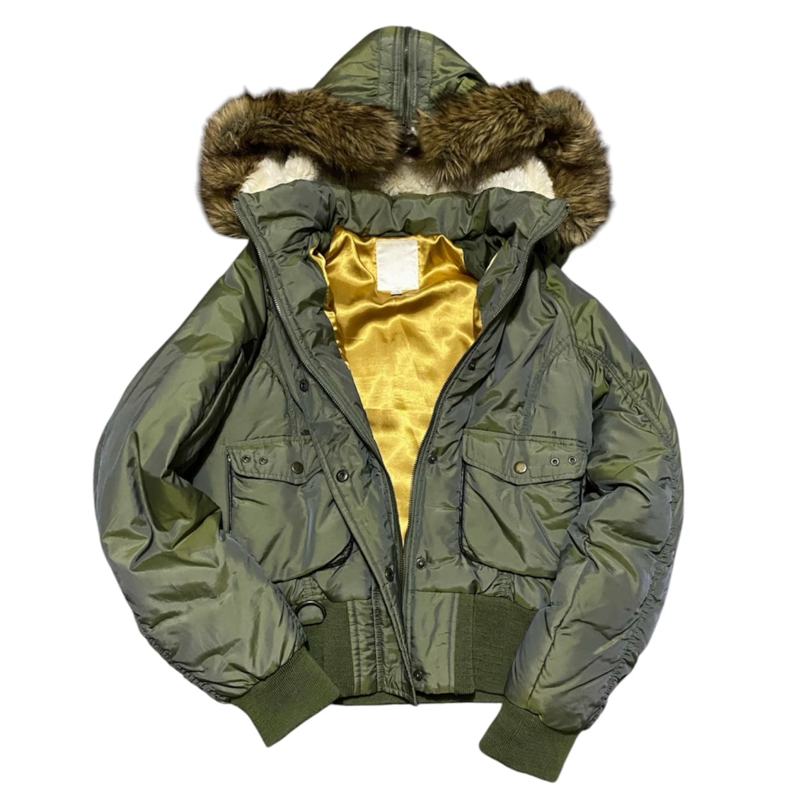 Grön 2000s pufferjacka med pälsdetaljer💛 - 91