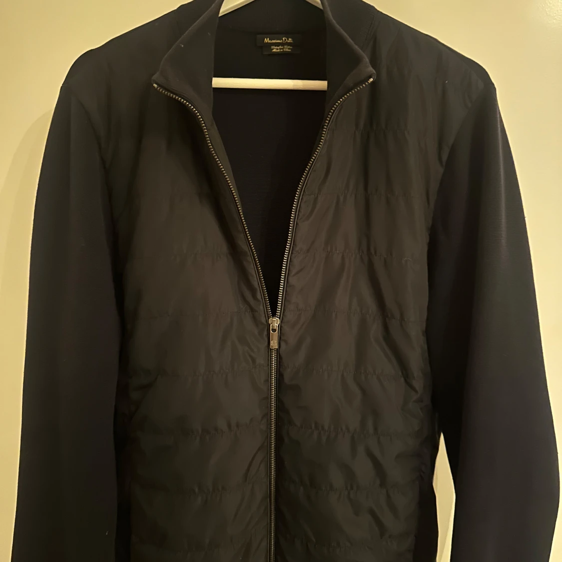 Svart jacka från Massimo Dutti - 3