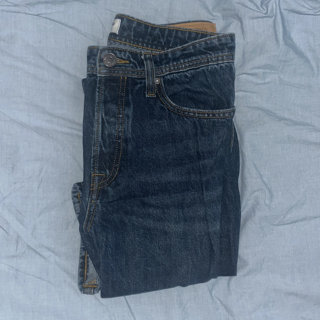 Mörkblå jeans från Jack & Jones