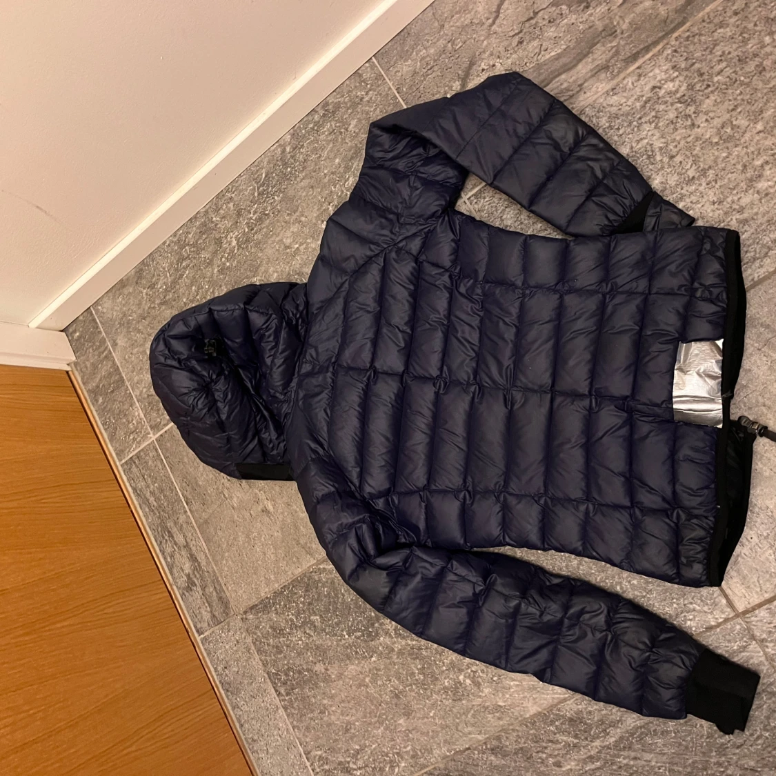 Mörkblå dunjacka från Kappa - 1