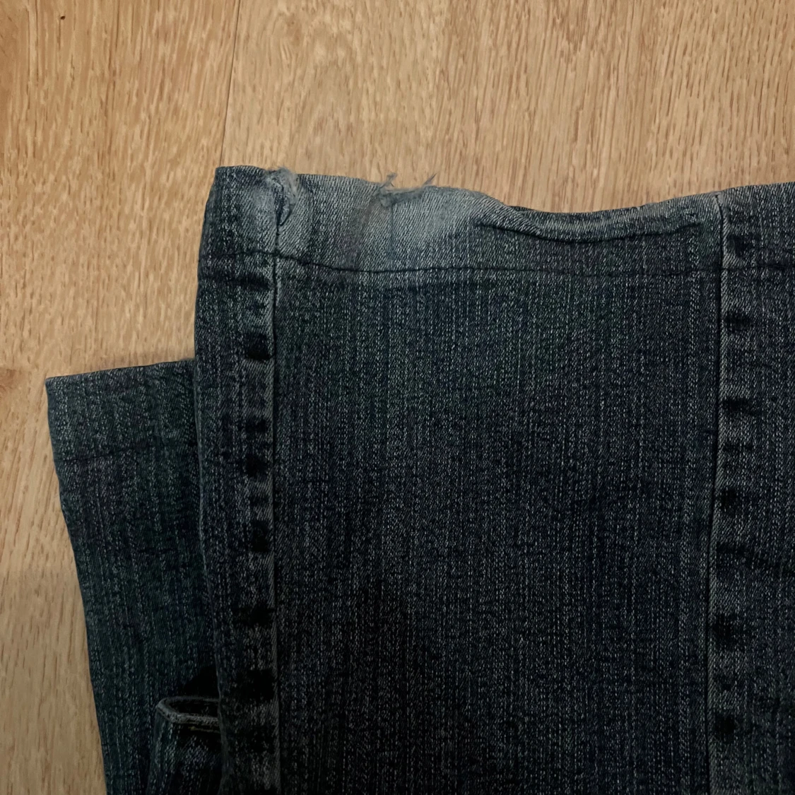 Mörkblå jeans flared jeans  - 3