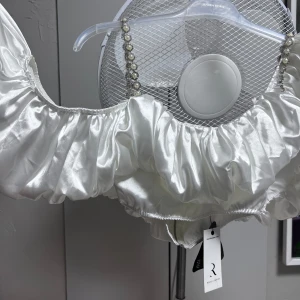 Rare London blus  - Oanvänd jättesöt blus fr rarelondon märket