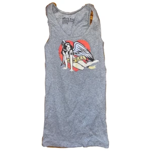 Angel tanktop - Handtryckt av mig. Går att tvätta. 