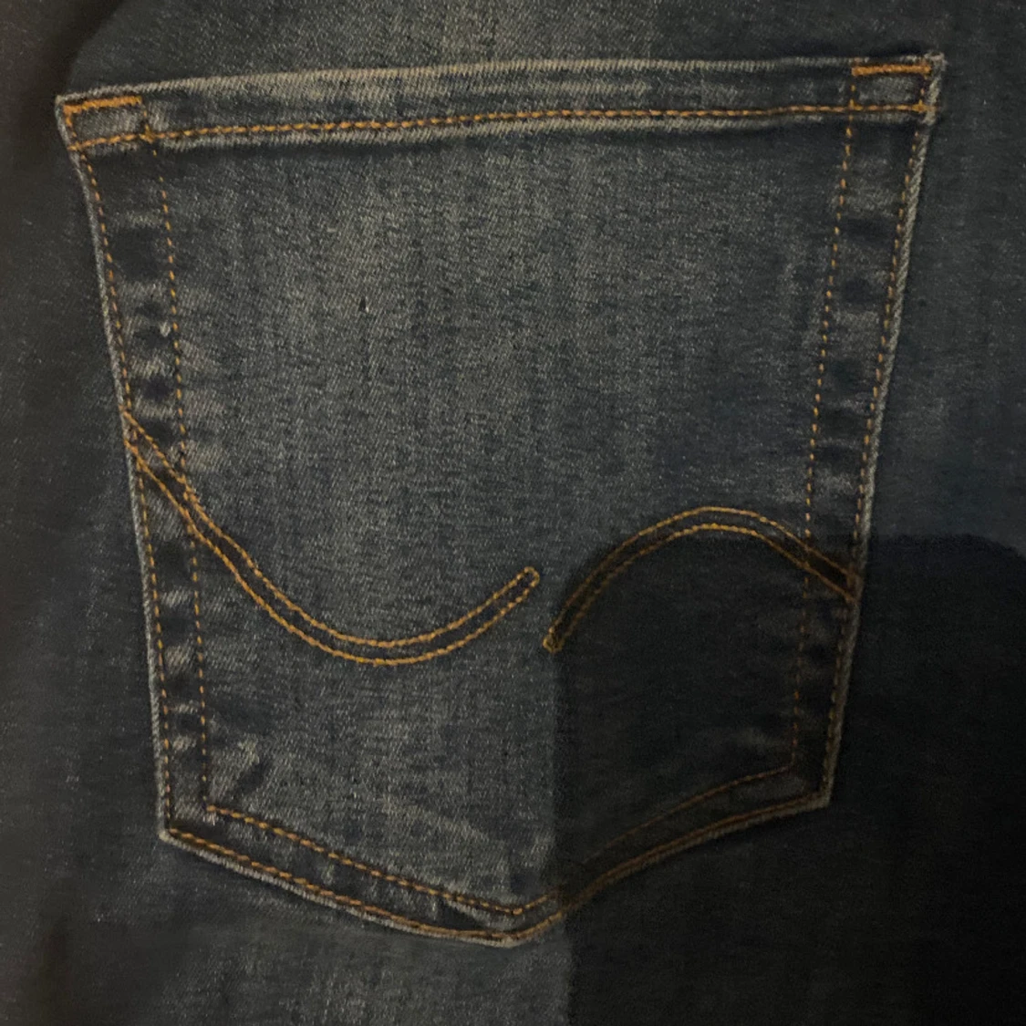 Blå Jack and Jones jeans  - 92