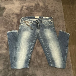 Jeans - Lowwaist jeans super snygga🤍